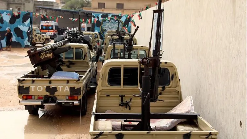 Libia, la un pas de războiul civil. Ofensivă militară sângeroasă lângă capitală