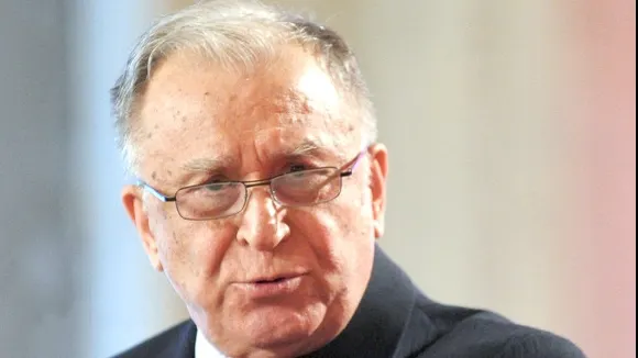 Ion Iliescu va fi externat