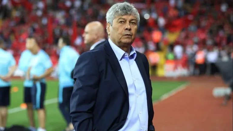 Mircea Lucescu, impresionat de suporterii români prezenți la Rouen!