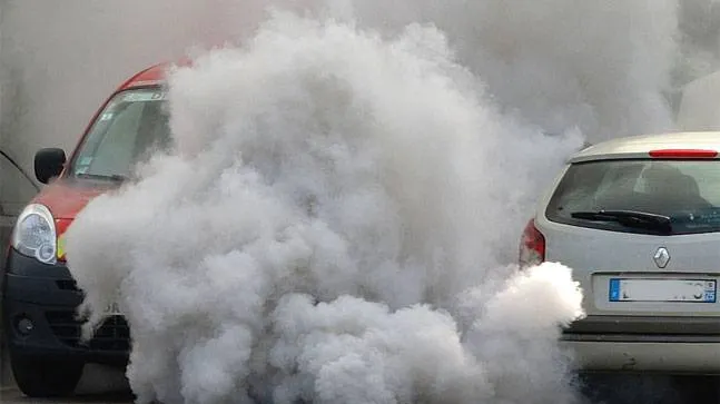 Orașul în care este interzisă temporar circulația vehiculelor Diesel, din cauza poluării 
