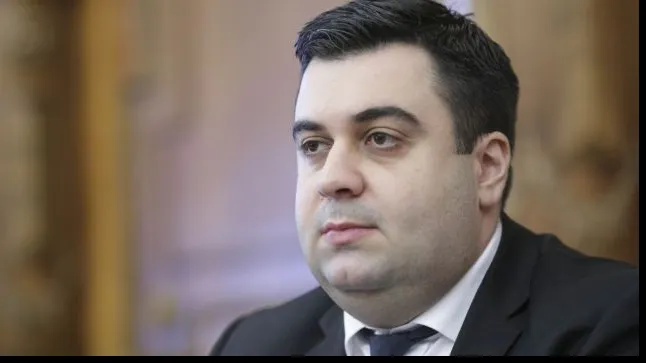 Cum a strâns PSD 26 de ani de întârzieri la construcția de autostrăzi în doar doi ani