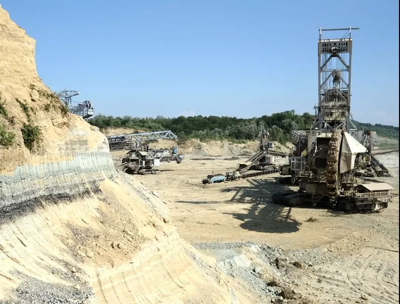 Accident de muncă la Cariera Tismana. Un muncitor s-a electrocutat