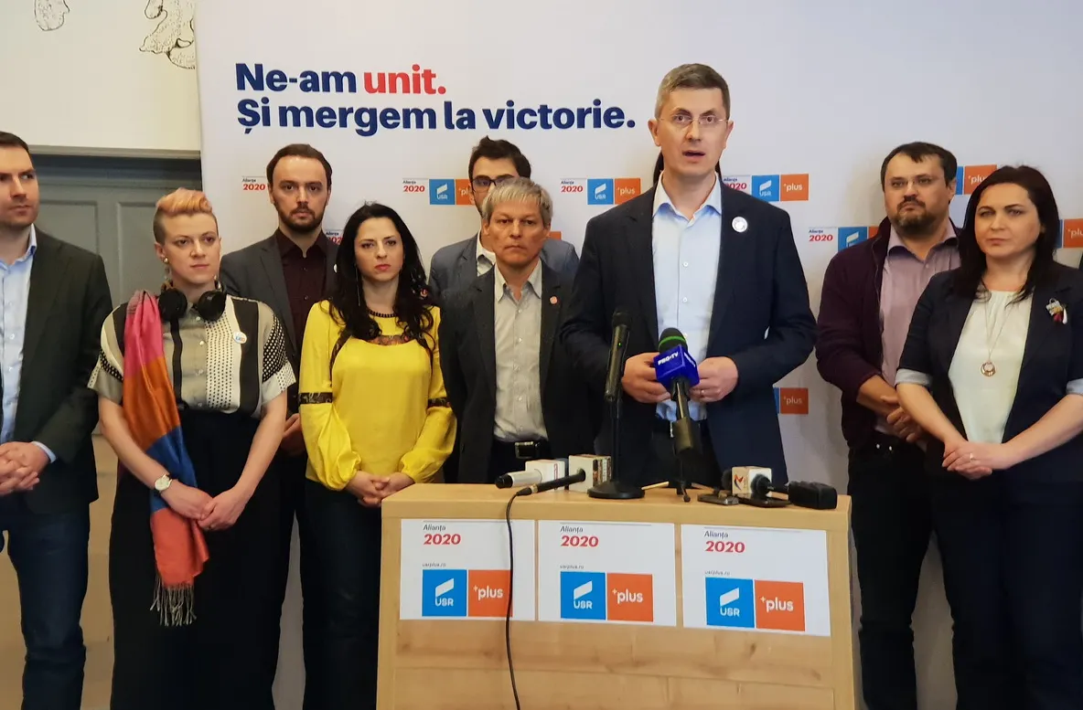 USR-PLUS, despre investițiile străine:"Dragnea minte de îngheață Belina"
