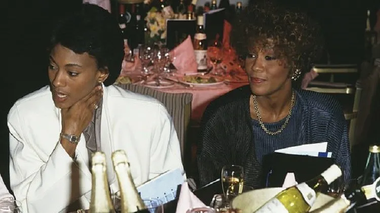 Relația lesbiană pe care a avut-o Whitney Houston