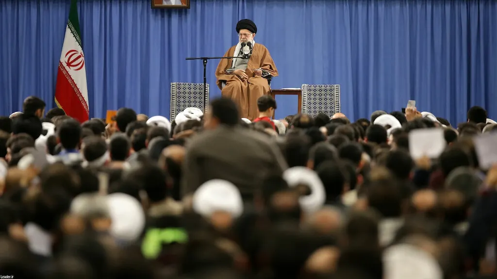 Iranul strânge rândurile pentru a fi gata de confruntarea cu SUA. Tensiunea este maximă