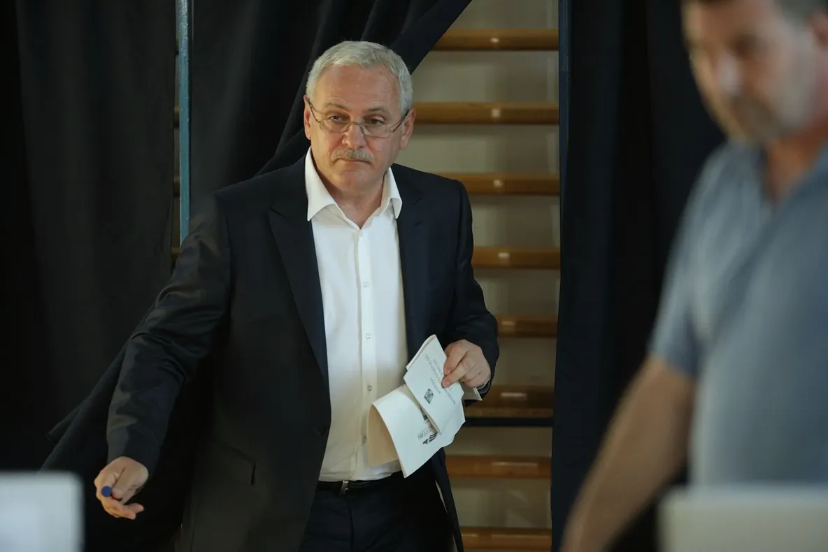 Mesaj șoc al angajaților din penitenciare pentru Dragnea: ”Nu mai invita pe nimeni la baie, Liviu!”