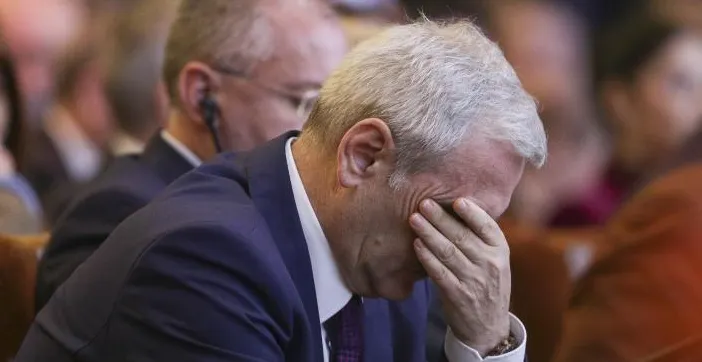 Dragnea a sunat de trei ori un ministru PSD și acesta nu i-a răspuns