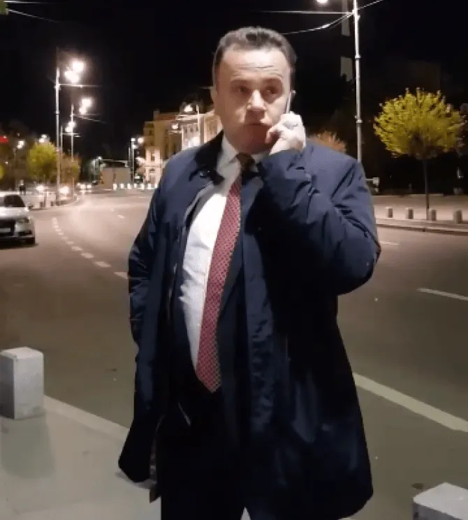 Srisoarea lui Timmermans. Alt Liviu, aceeași prostie:"Este o cârdășie cu Iohannis"