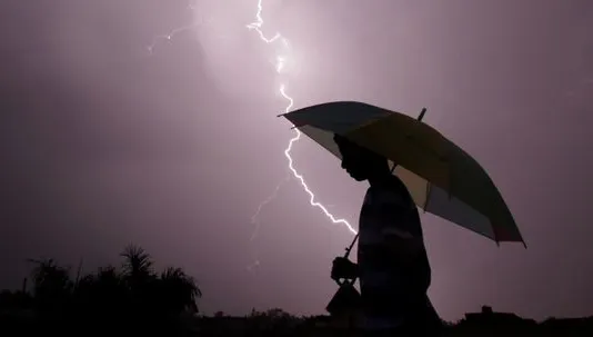 Vreme de noiembrie în luna mai! PROGNOZA METEO până la începutul verii 