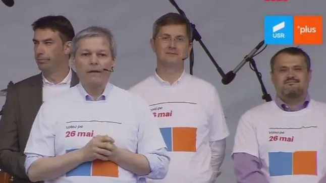 Miting USR PLUS, dat peste cap de furtună