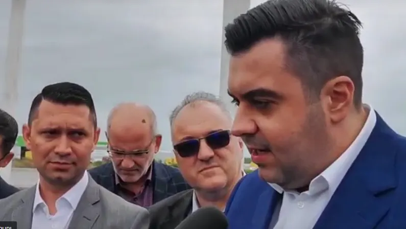 Ministrul Transporturilor: Este "fake news" că Uber este interzis