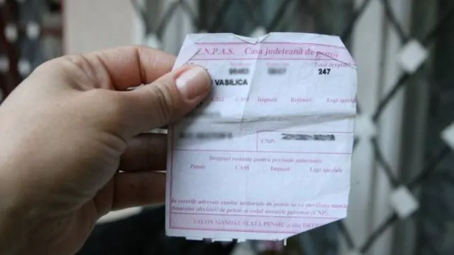 Rețea de pensionări fictive bine pusă la punct, destructurată de procurorii din Gorj. Femeia de serviciu, principalul pion în intermedierea șpăgilor