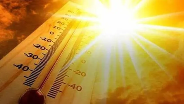 Încă două zile de vreme extremă! Caniculă ziua, vijelii seara