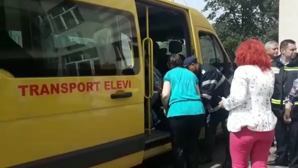 Copiii de la o grădiniță din Argeș, evacuați din cauza inundațiilor