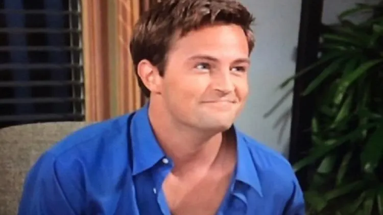 Matthew Perry, Chandler din Friends, a ajuns o umbră a bărbatului chipeş de altădată