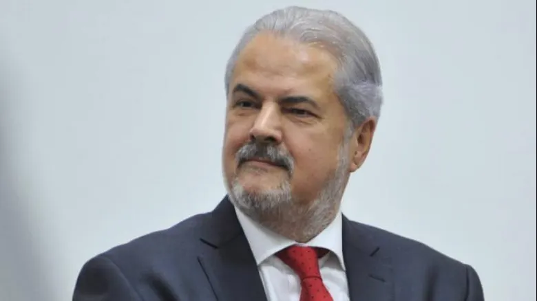 Adrian Năstase, premierul care a vândut Petrom, ironic: Uniunea Europeană se dezmembrează - În curând vom avea un leadership american