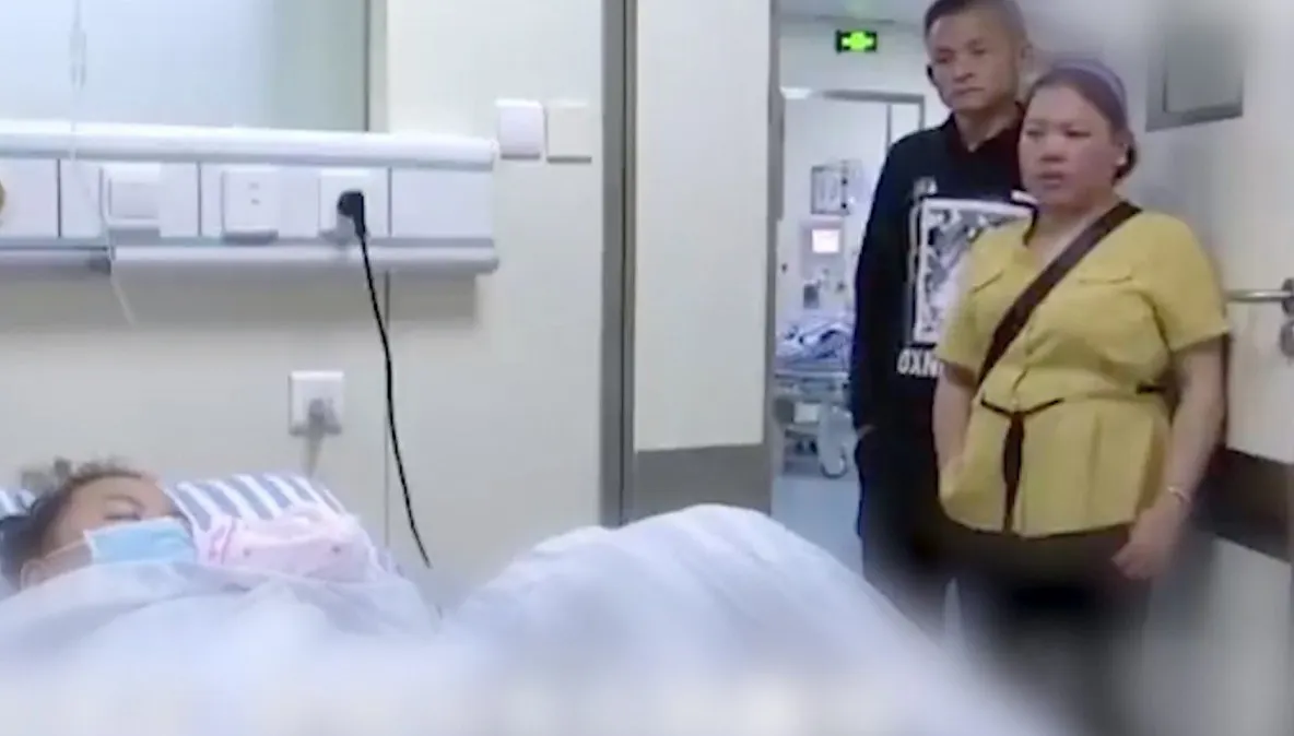Părinții au cancer. Fiica, lupus. Fiind săraci, au tras la sorți să vadă cine va trăi. Ce a urmat