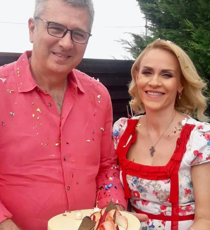 Dacă nu candidează Firea, candidează Pandele! Și invers