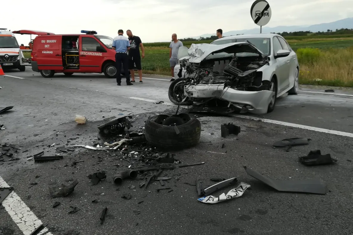 Accident grav, în Brașov. 5 israelieni implicaţi. FOTO