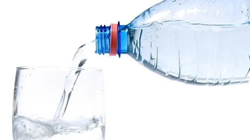 La ce oră să bei apă ca să ajungi la greutatea ideală
