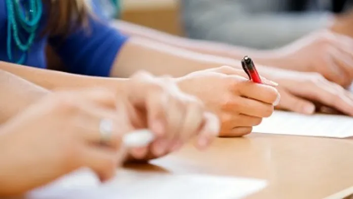 Cele mai amuzante perle de la BAC 2019 Română