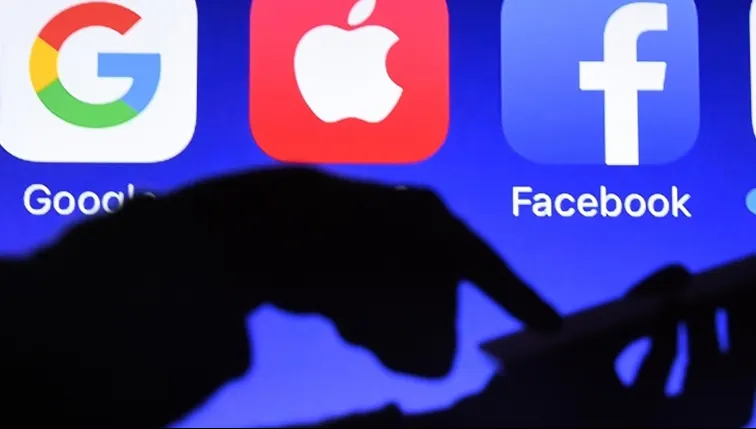 Lovitură devastatoare pentru Facebook. Cum își va reveni după șoc?