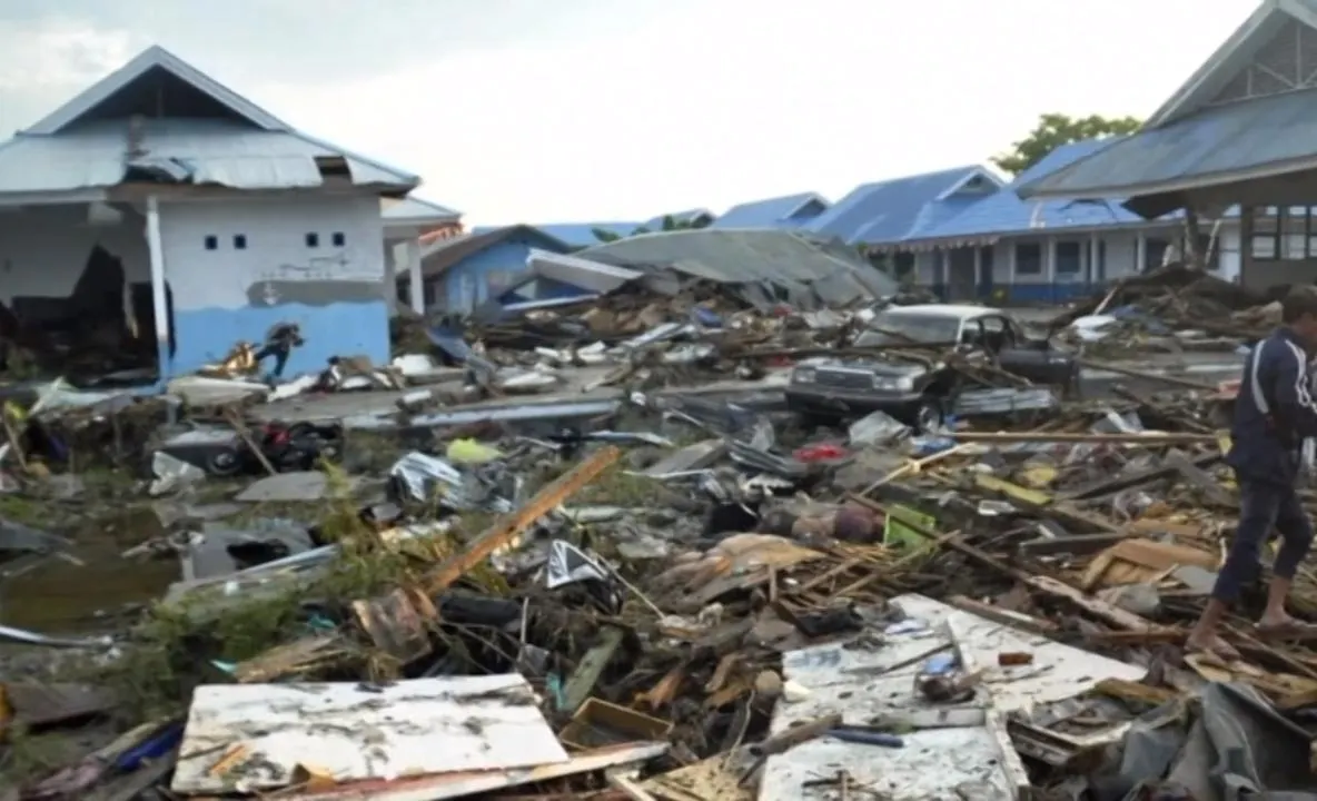 Catastrofă în Indonezia! Cutremur 6,9 grade + alertă de tsunami