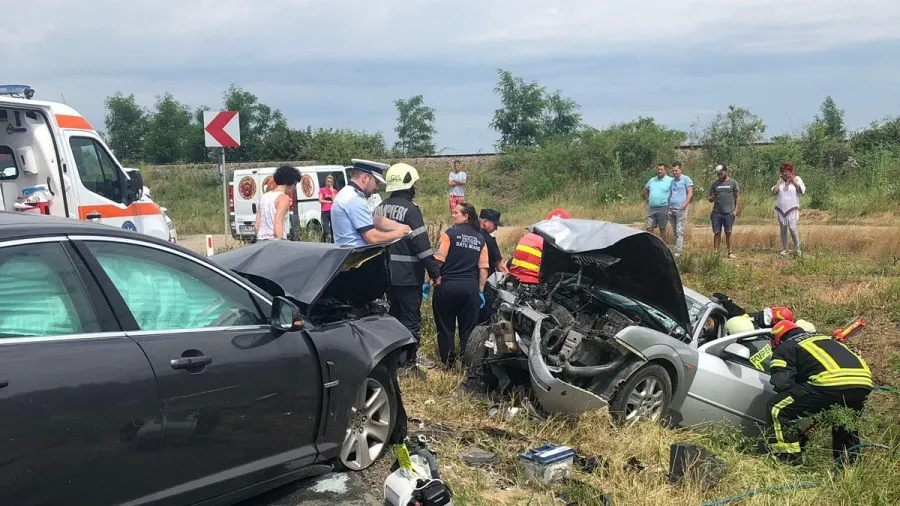 Accident cumplit, în Satu Mare: 4 victime, între care o gravidă