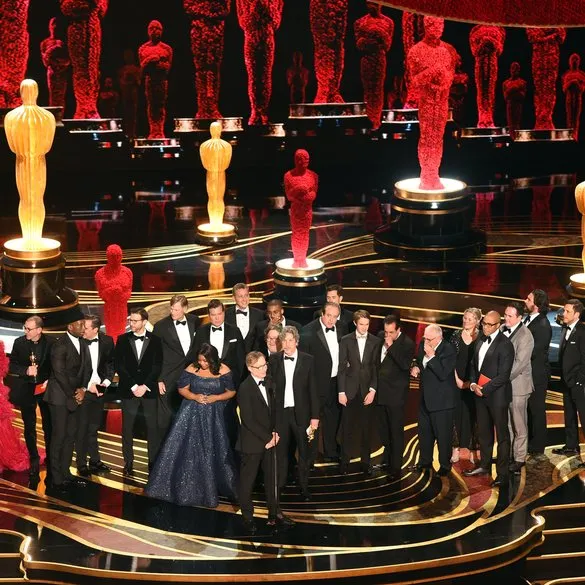 Două vedete de la Hollywood își aniversează ziua de naștere
