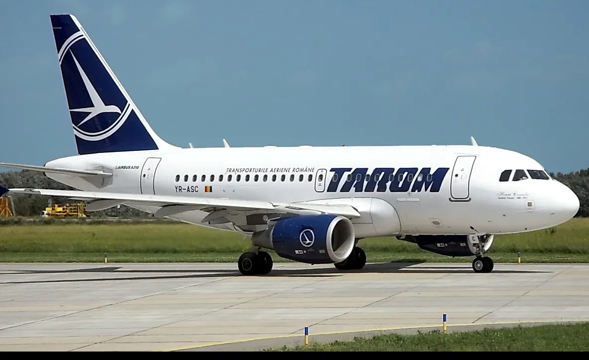Cursă TAROM, întoarsă din drum la Otopeni, pentru că nu a putut ateriza la Cluj Napoca