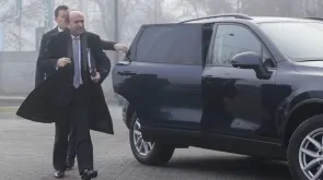 Tudorel Toader vrea automobil și autocar la Universitatea Cuza din Iaşi 