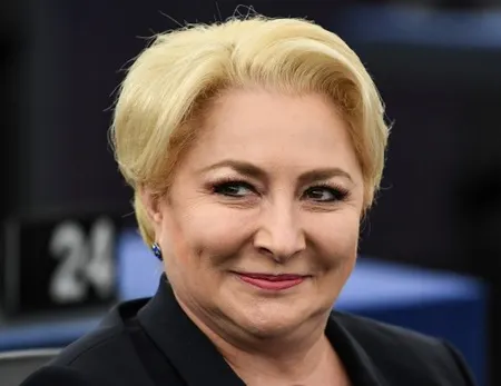 Membru PSD, către Dăncilă: Dacă o blondă va conduce ţara, să fie a noastră!