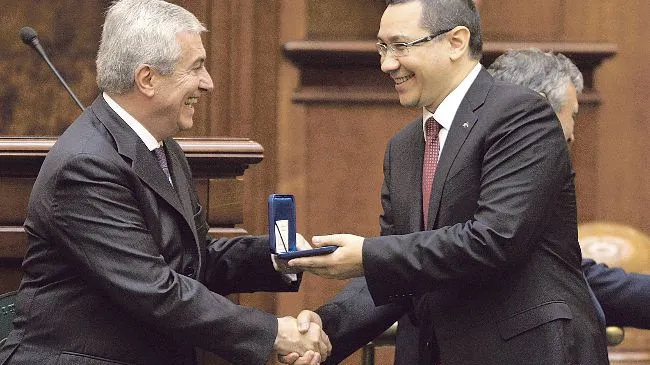 Ponta, despre Tăriceanu în 2006: Nu vine să-i numărăm ouăle, pentru că nu avem ce să numărăm