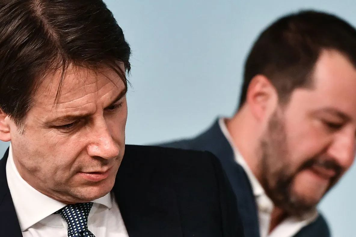 Criză politică în Italia. Premierul Conte a demisionat