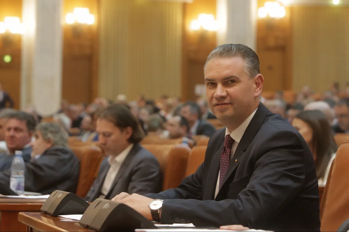 Gușă: "Pe Ben-Oni Ardelean îl bănuiesc ca având un mare rol în vizita lui Iohannis în SUA"