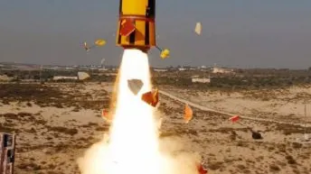 Doi morți și o creștere bruscă a radiațiilor în Rusia după o explozie la un test militar