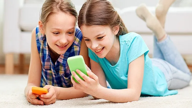 Cum influenţează smartphone-ul imaginaţia copilului tău