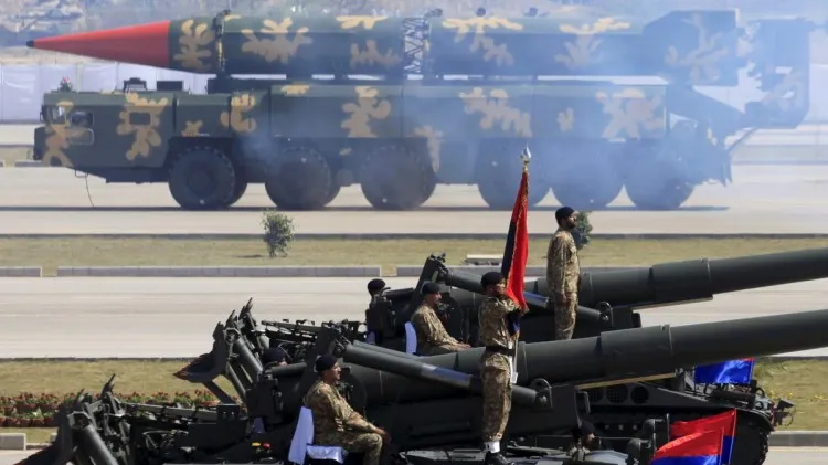 ”Va fi o baie de sânge”. Pakistanul vorbește despre un posibil război nuclear cu India