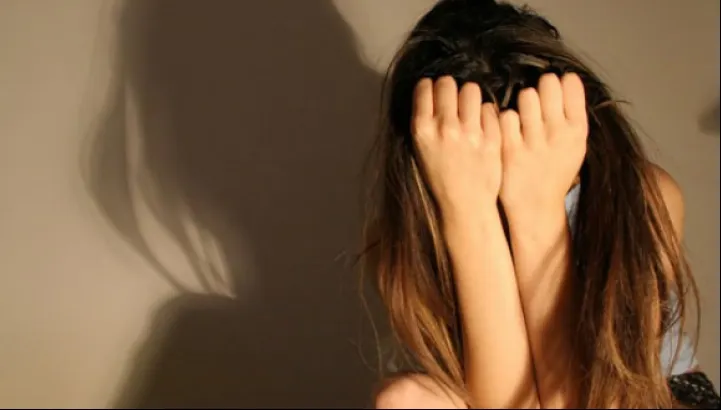 Salvare la limită, în capitală! Tentativă de suicid, din cauza abuzurilor tatălui vitreg