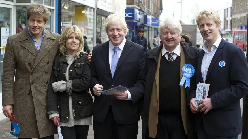 Eșec pe linie. Premierul britanic Boris Johnson, contestat de întreaga familie