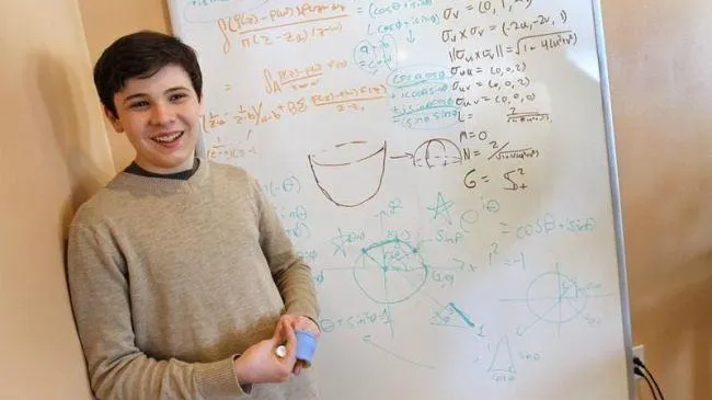 Adolescentul cu autism, cu un IQ mai mare decat al lui Einstein, ar putea castiga un Nobel