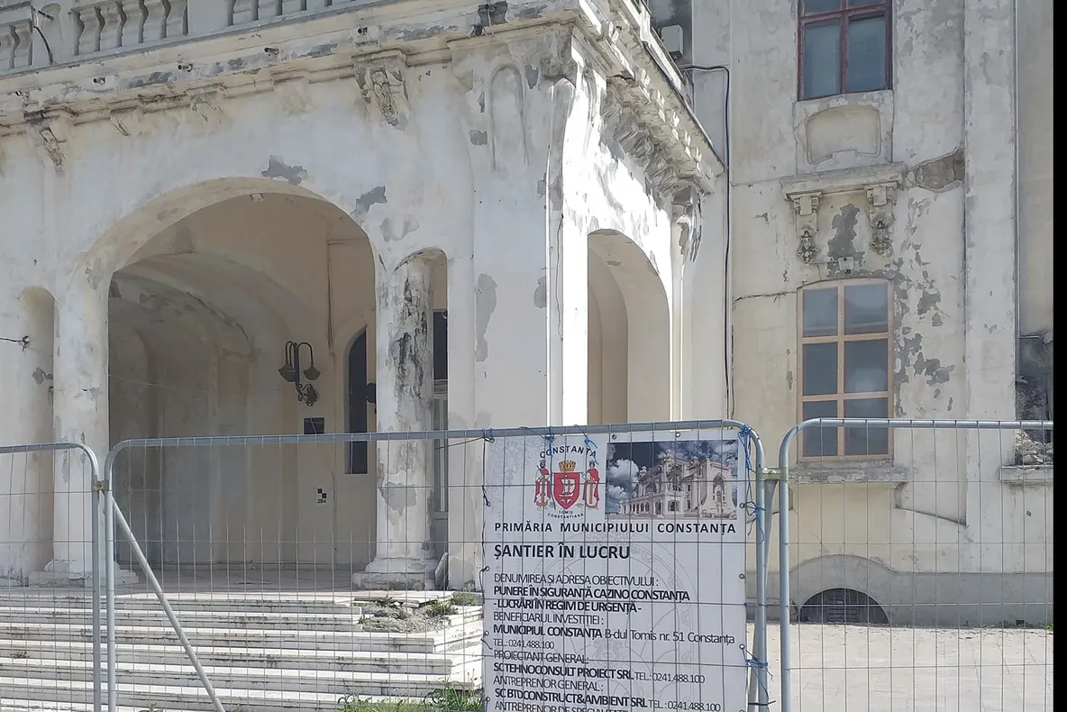 Dăncilă promite în campanie că unul dintre simbolurile țării, Cazinoul din Constanţa, va fi refăcut