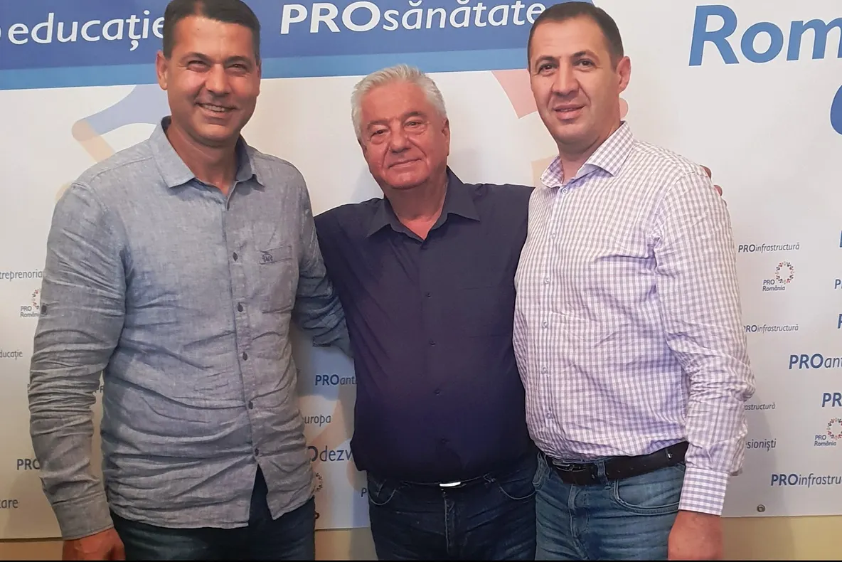 Foști membri ai PDL, în Pro România