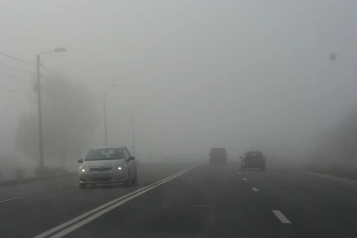 ALERTĂ! Cod galben de ceață și burniță în mai multe județe