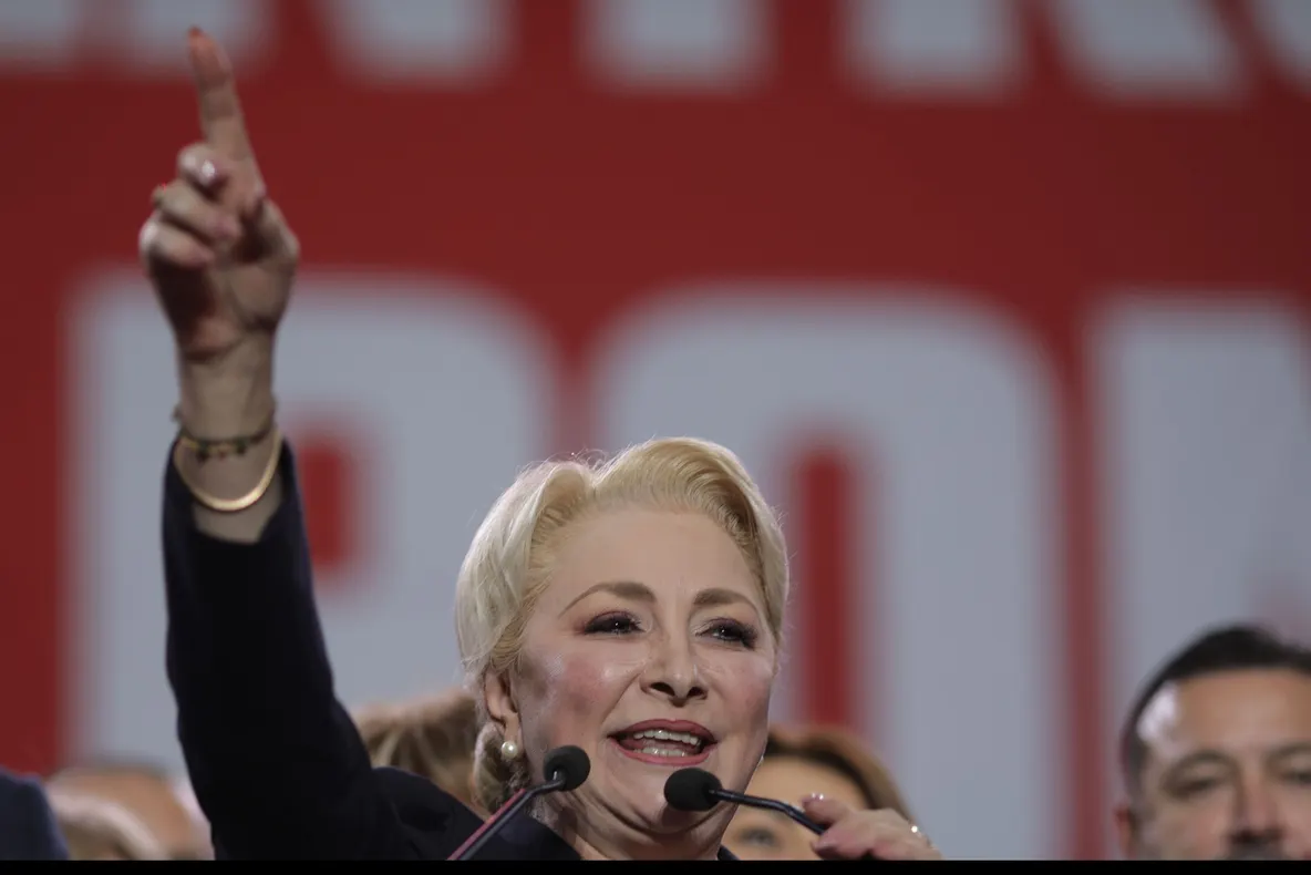 Dăncilă, gata de război: „Iohannis, Tăriceanu, Ponta, bărbați tari doar la votul trădătorilor!”