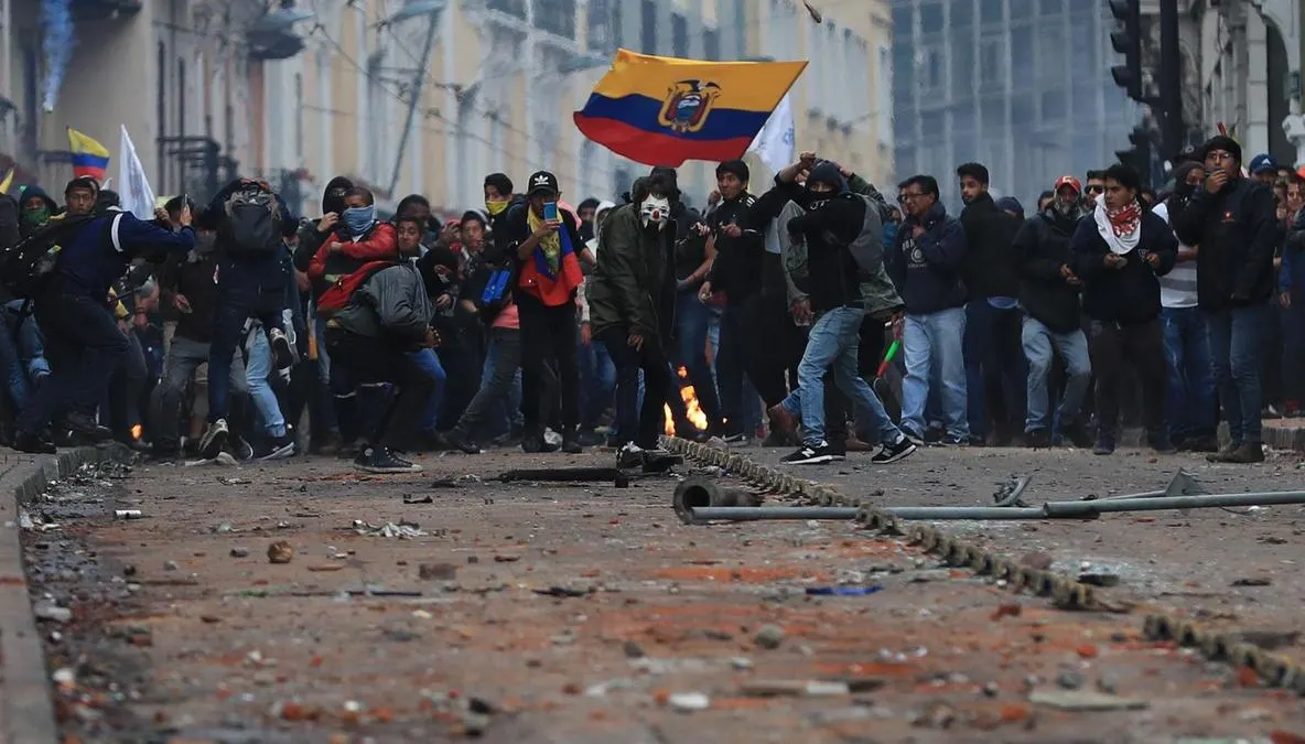 Stare de urgență în Ecuador - 5 polițiști au fost uciși - Care este motivul revoltelor
