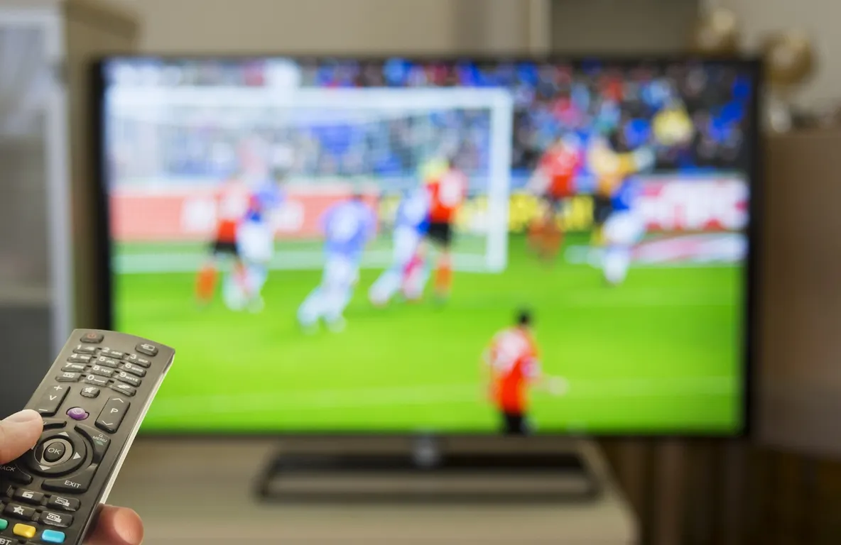 Feroe – Romania live – eMAG, recomandari de televizoare ca sa vezi meciul bine