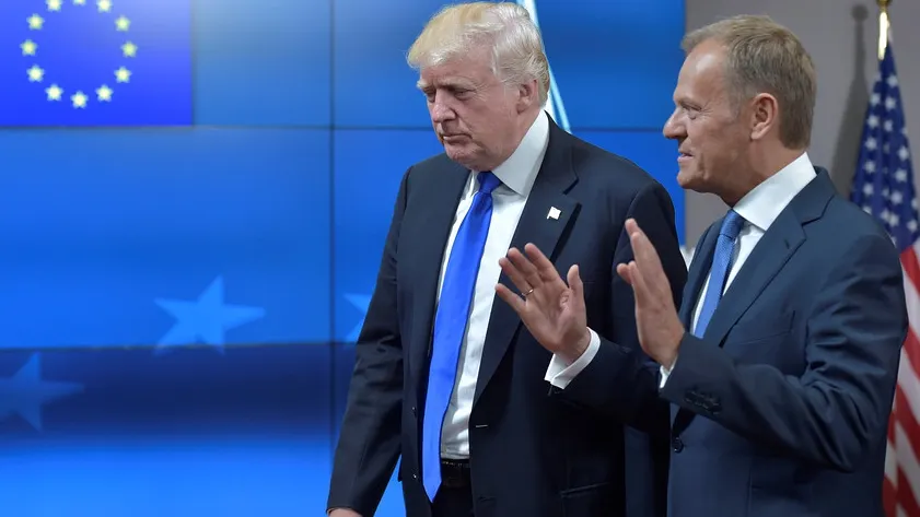 Trump, atacat dur de Donald Tusk: Acordul SUA-Turcia este o "capitulare" cerută kurzilor