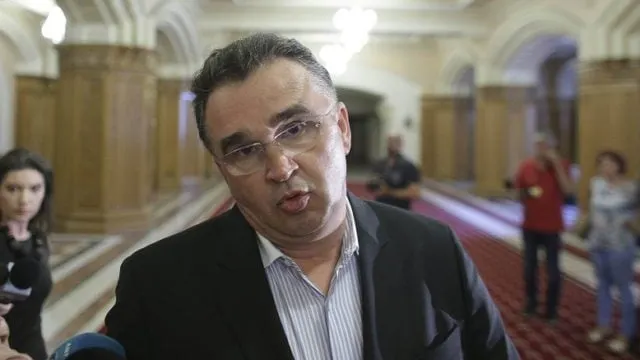 Lider PSD: "Oprișan a insistat pentru excluderea lui Gușă". Statutul PSD nu permitea excluderea