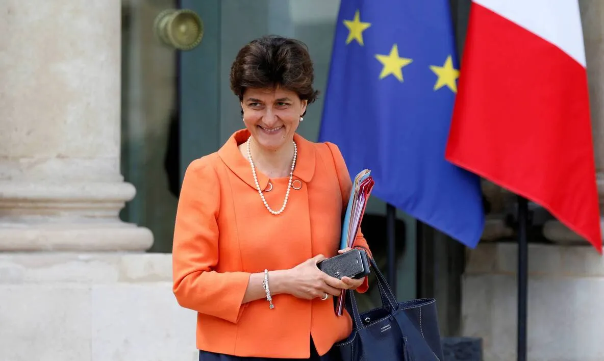 Efectul Rovana Plumb. Și candidata Franței a fost blocată